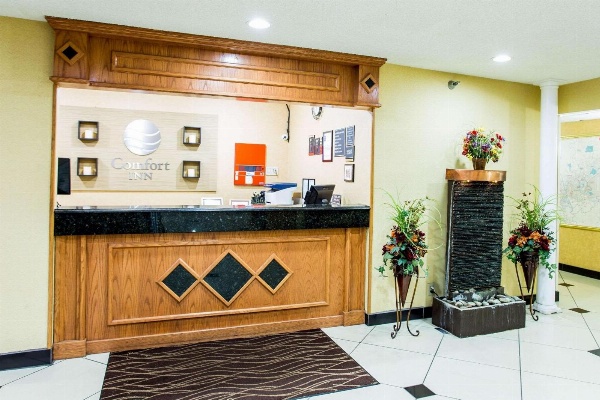 Comfort Inn Columbia - Bush River image 2