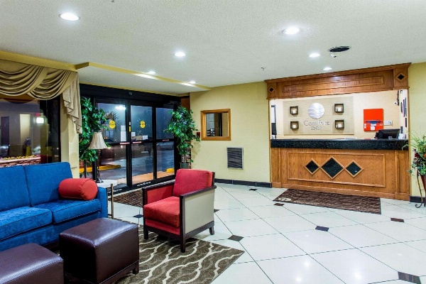 Comfort Inn Columbia - Bush River image 3